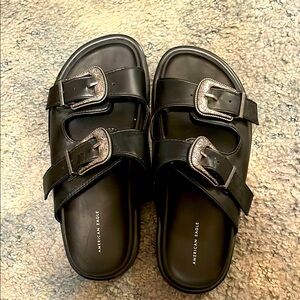 American eagle sandals